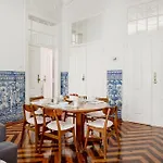 Tresor De Fern @ Baixa Chiado * ליסבון
